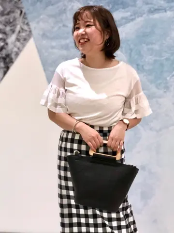 組曲 KATO コーディネート画像