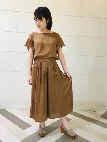 組曲 スタッフ コーディネート画像