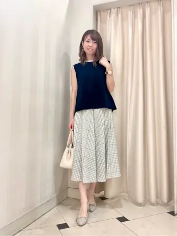 組曲 金井 コーディネート画像