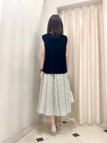 組曲 金井 コーディネート画像