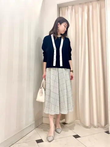 組曲 金井 コーディネート画像