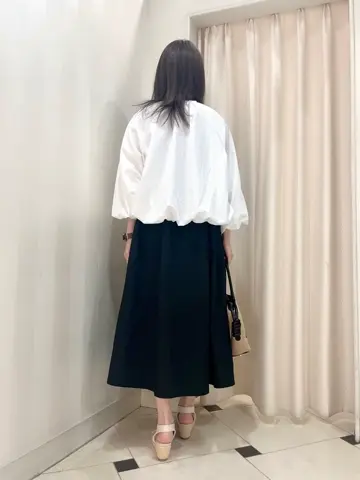 組曲 金井 コーディネート画像