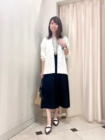 組曲 金井 コーディネート画像