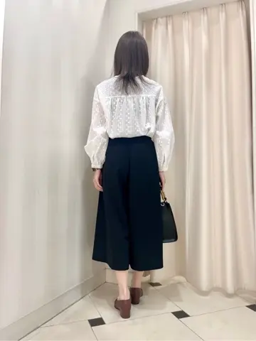 組曲 金井 コーディネート画像