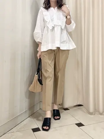 組曲 金井 コーディネート画像