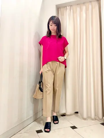 組曲 金井 コーディネート画像