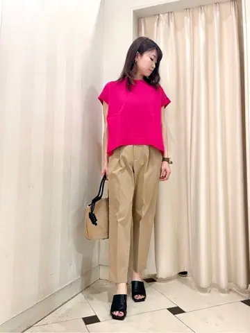 組曲 金井 コーディネート画像