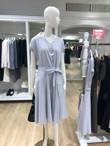 組曲 茂木 コーディネート画像