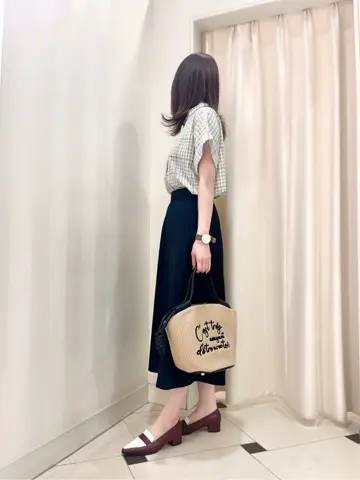 組曲 金井 コーディネート画像