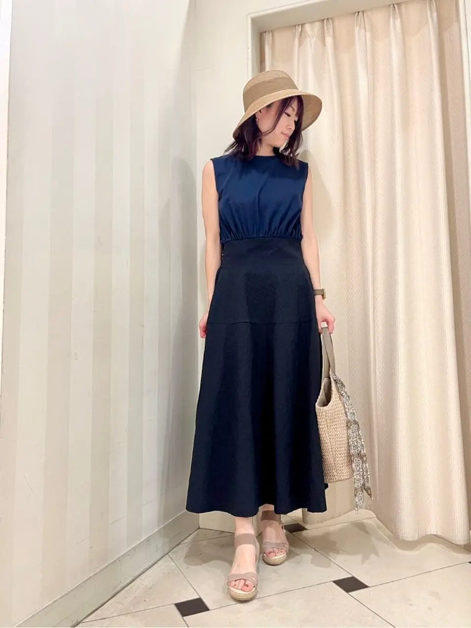 組曲 金井 コーディネート画像