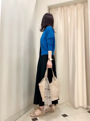 組曲 金井 コーディネート画像