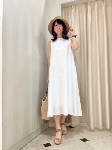 組曲 金井 コーディネート画像