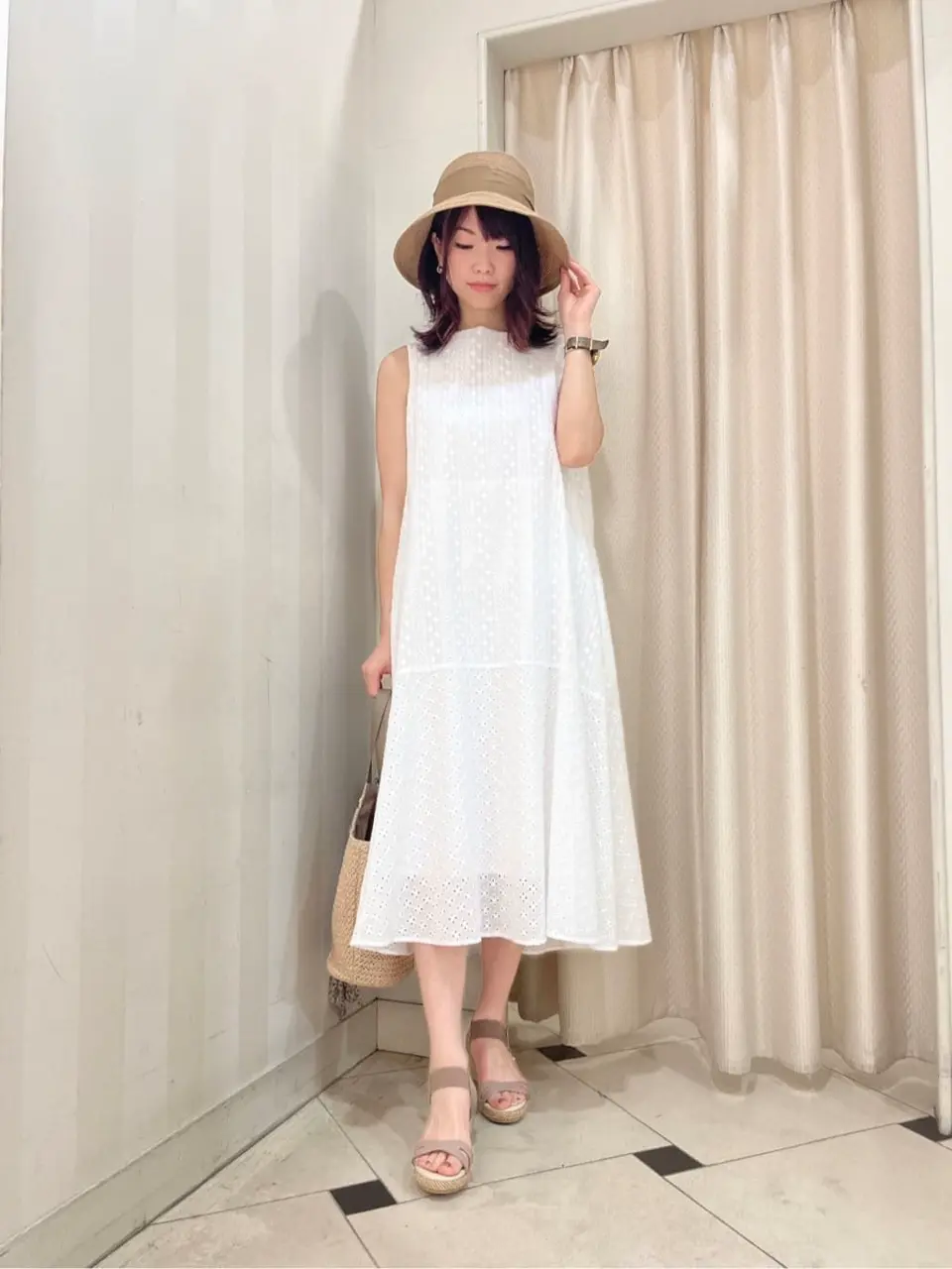 組曲 金井 コーディネート画像