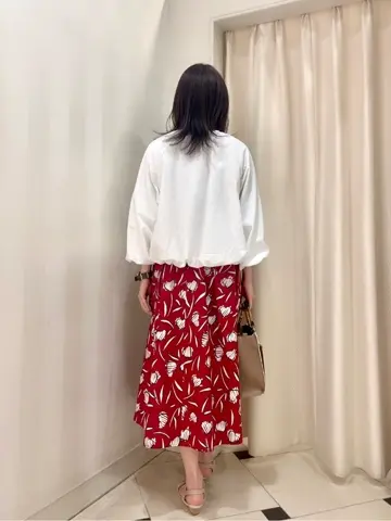 組曲 金井 コーディネート画像