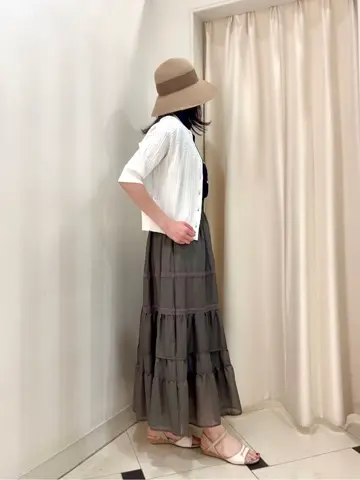 組曲 金井 コーディネート画像