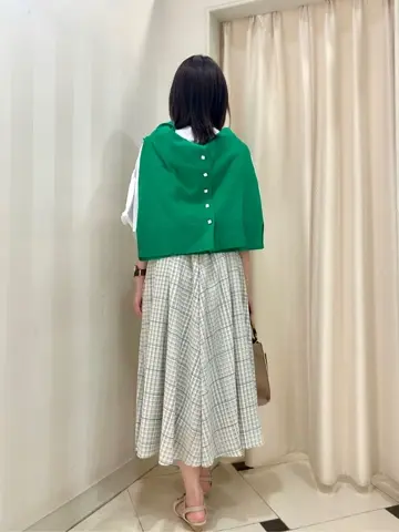 組曲 金井 コーディネート画像