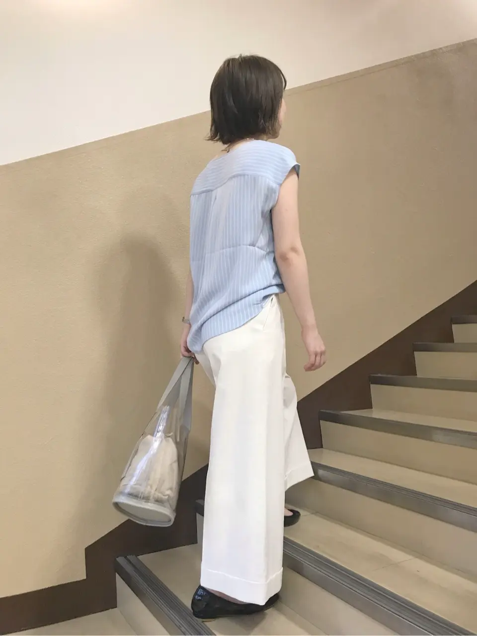 組曲 石井 コーディネート画像