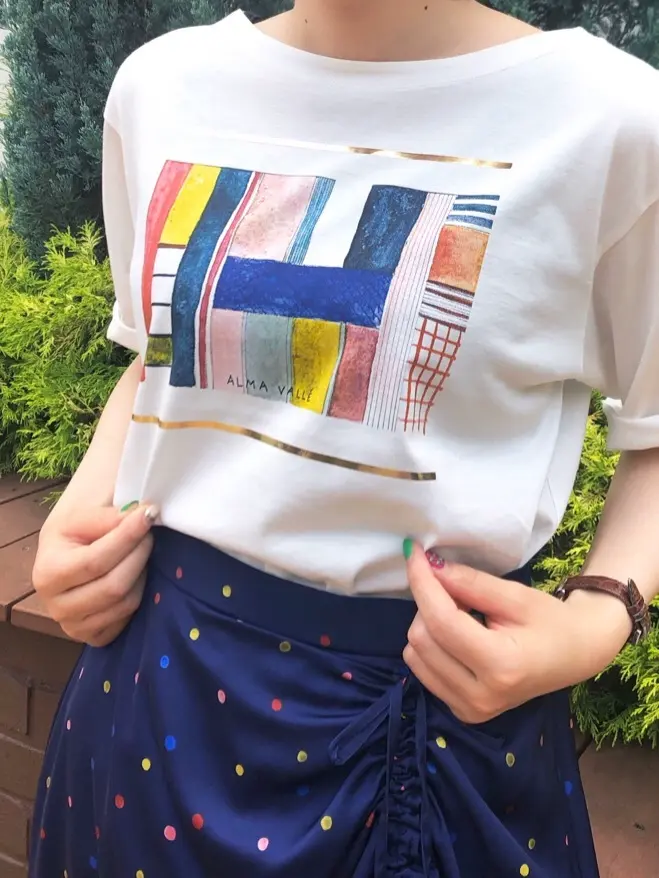 組曲 松田 コーディネート画像