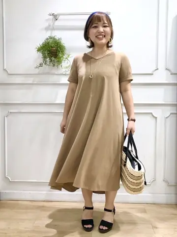 組曲 KATO コーディネート画像