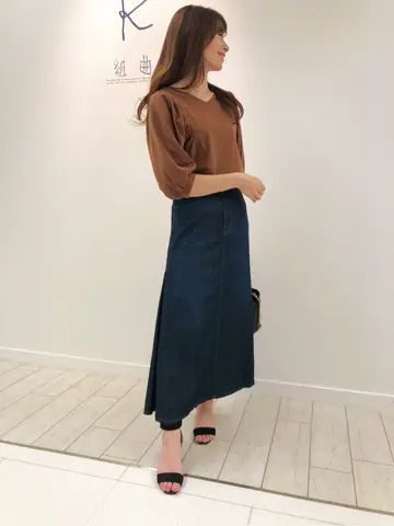 組曲 AI コーディネート画像