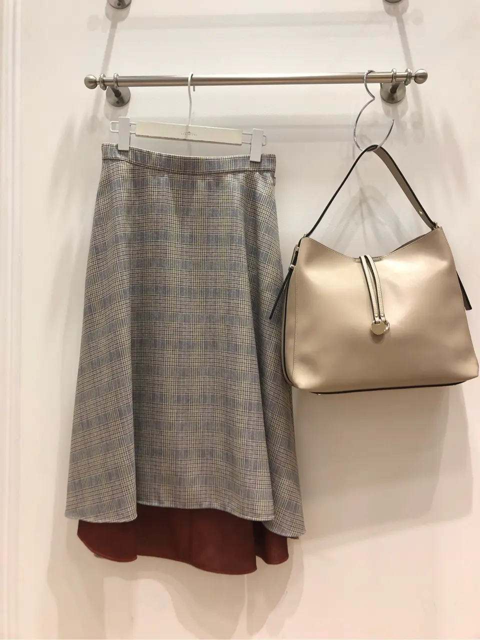 組曲 スタッフ コーディネート画像