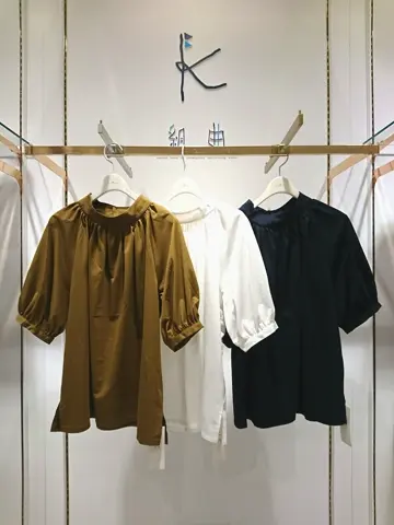 組曲 岡 コーディネート画像