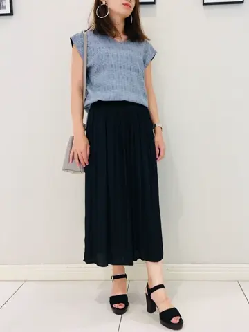 組曲 スタッフ コーディネート画像