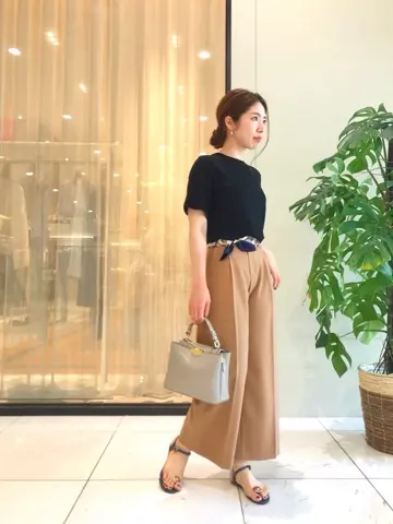 組曲 坂本 コーディネート画像