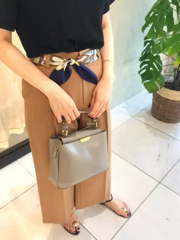 組曲 坂本 コーディネート画像