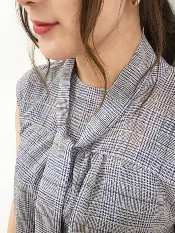 組曲 宮本 コーディネート画像