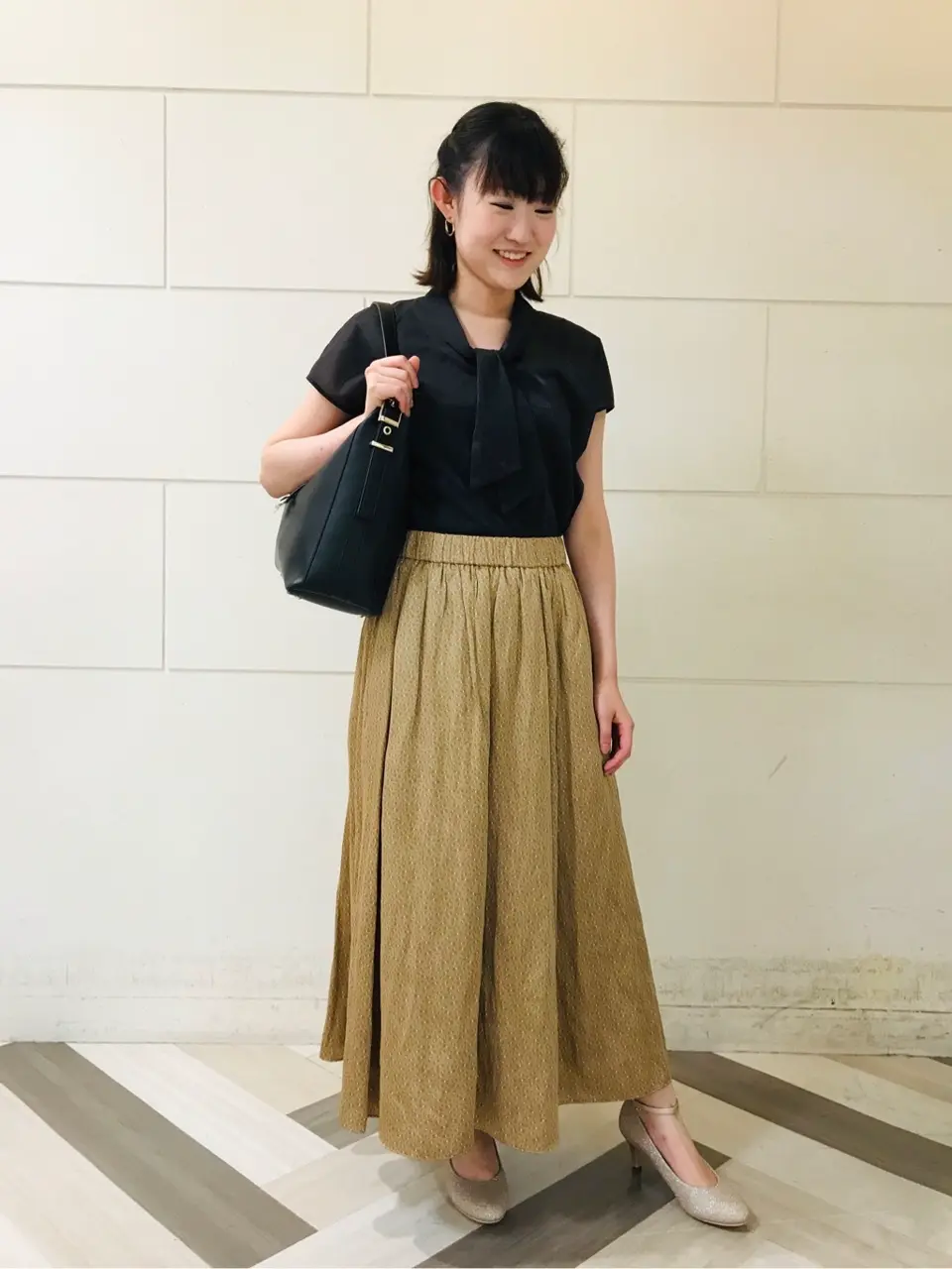 組曲 スタッフ コーディネート画像