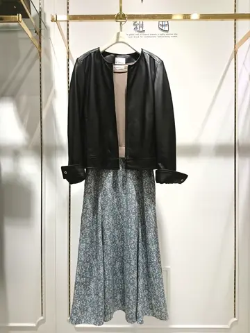 組曲 岡 コーディネート画像