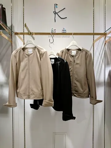 組曲 岡 コーディネート画像