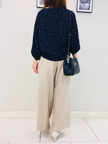 組曲 スタッフ コーディネート画像