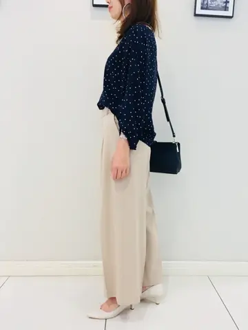 組曲 スタッフ コーディネート画像