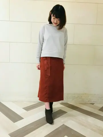 組曲 スタッフ コーディネート画像