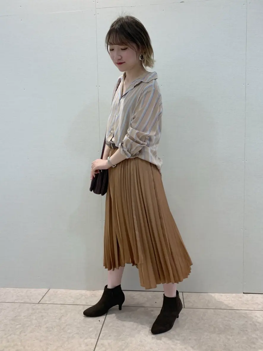 組曲 石井 コーディネート画像