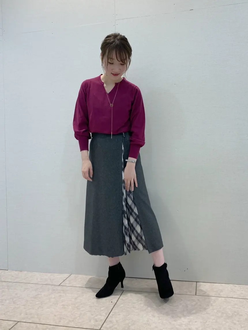 組曲 石井 コーディネート画像