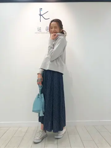 組曲 AI コーディネート画像