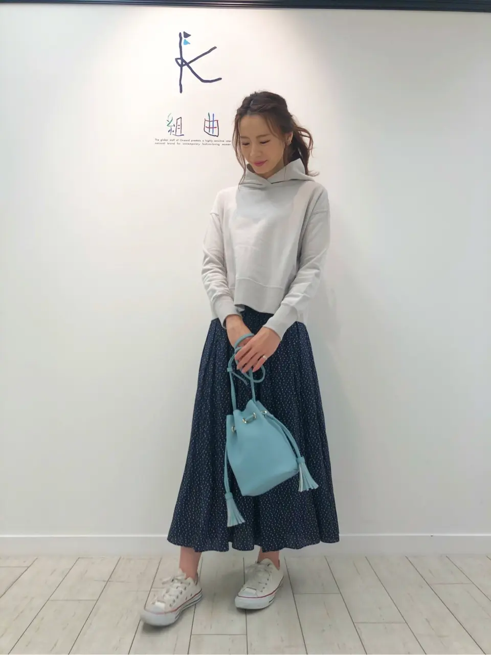 組曲 AI コーディネート画像