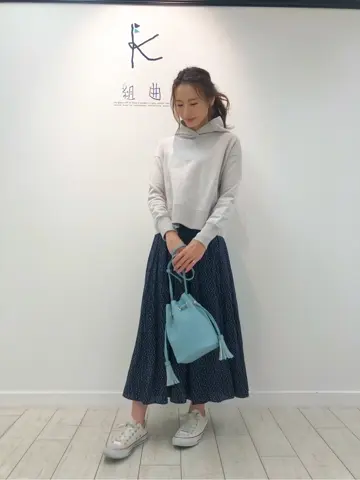 組曲 AI コーディネート画像