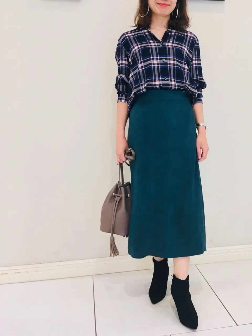 組曲 スタッフ コーディネート画像