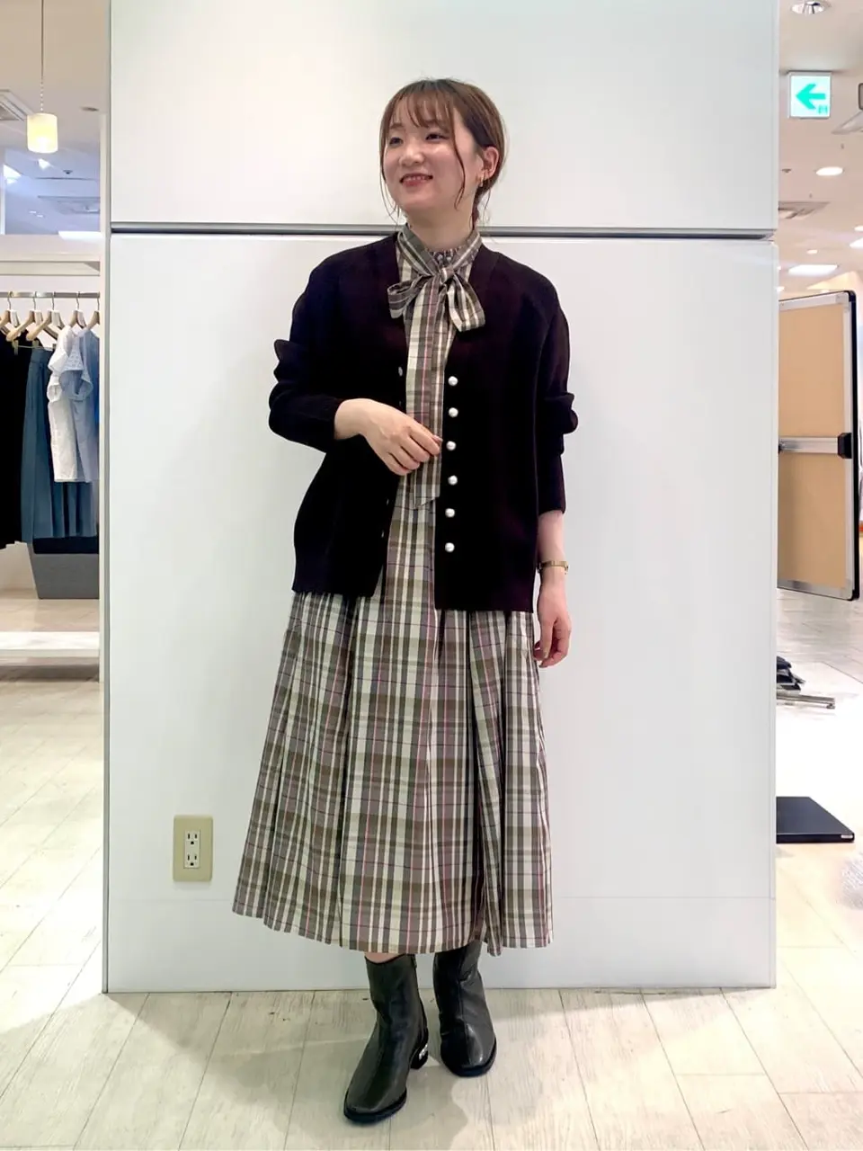 組曲 石井 コーディネート画像