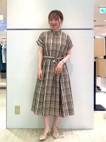 組曲 石井 コーディネート画像