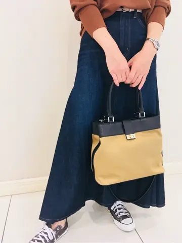 組曲 スタッフ コーディネート画像