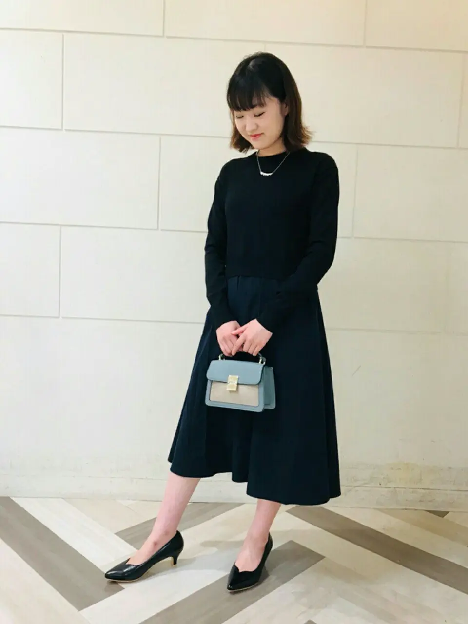 組曲 スタッフ コーディネート画像