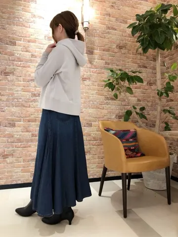 組曲 スタッフ コーディネート画像