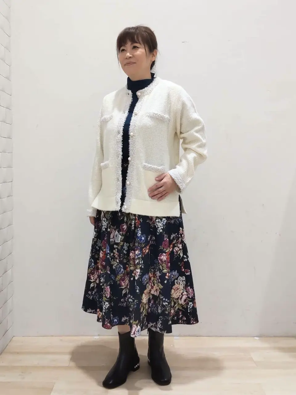 組曲 西谷 コーディネート画像