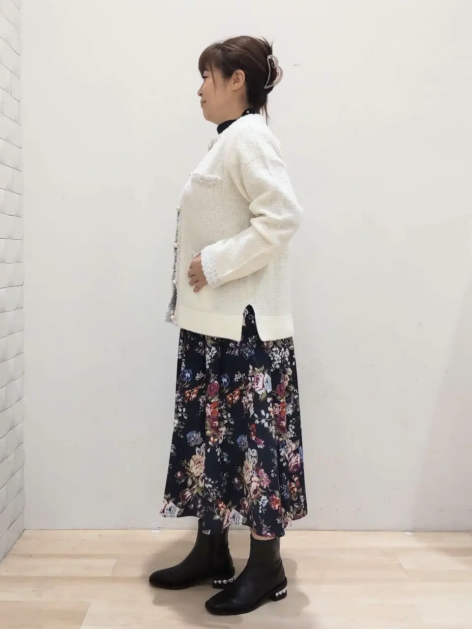 組曲 西谷 コーディネート画像