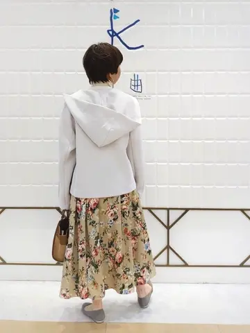 組曲 井上 コーディネート画像